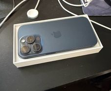 Apple iPhone 15 Pro 256GB