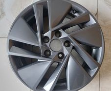 1 x Genuine Nissan Qashqai 17'' Alloy Wheel - Nationwide Delivery