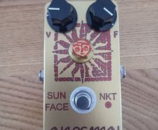 Analogman SunFace NKT Red Dot