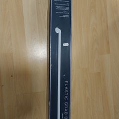 Plastic Grab Bar for Bathroom Accessibility