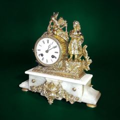 19th century French marble mantel clock