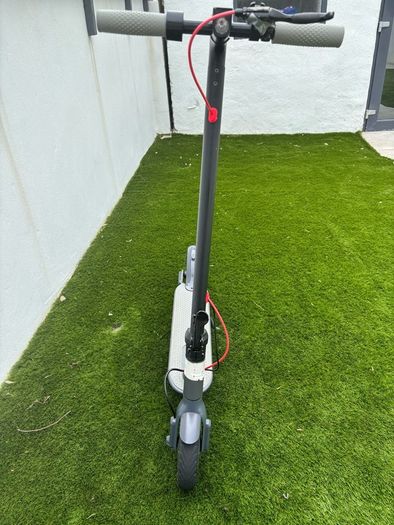 electric scooter