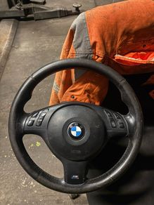 E46 M-Sport steering wheel