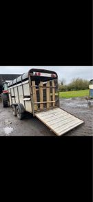 Cattle trailer