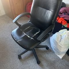 Black Office swivel chair