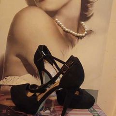 High Heels Size 9