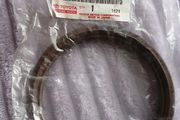 Genuine Toyota Hilux, Land Cruiser, Dyna 90311-95008 (seal, Engine Rear Oil)