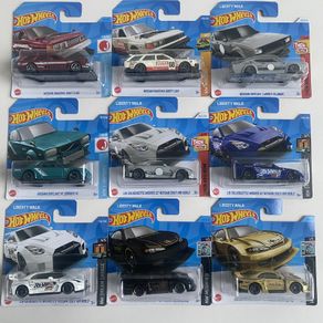 Nissan Maxima Drift Car/ Skyline 2000GT-R/ HT 2000GT-X/ 35GT-RR/ Silvia S15 - Hot wheels
