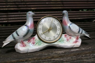 Vintage Jema Holland Pair of Pigeons Mantle Clock Figurines No 428 (works well)