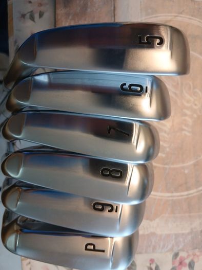 Srixon Zxir Irons
