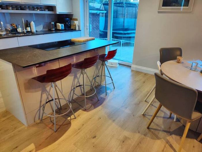 Callgaris L'au Bar stools x 3