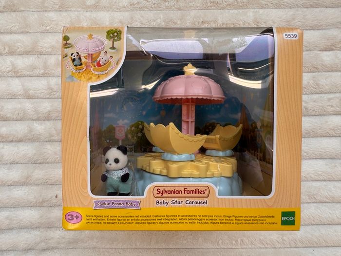 Sylvanian Families 5539 Baby Star Carousel Damaged Box Please see photos