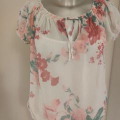 Italian floral blouse size UK12/14 EU40/42