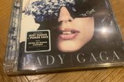 Lady Gaga - The Fame