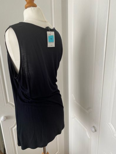 BNWT Black Top, size 14