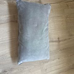 Small cushion