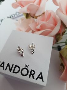 New genuine pandora angel wing earrings