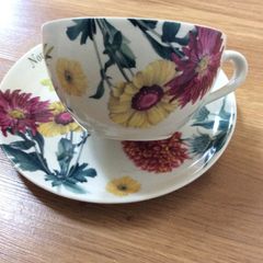 Major Clearance- Spode, Murphy Richards, Louis Mulcahy, Nina Campbell Interiors; Shabby Chic Wall / Door Hooks and Book Stand, Helen Turlington, Carraig Donn Plates, L'Occitane tea light holders