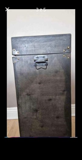 Wine cabinet