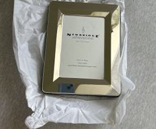 Newbridge silverware 5x7 photoframe