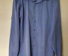 calvin klein slim fit size large 15.5 blue pin