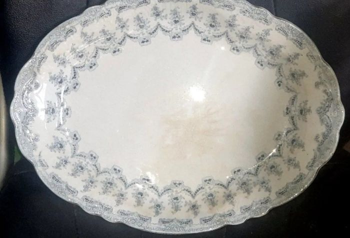 Antique John Maddock & Sons Platter Set (3 Pcs)