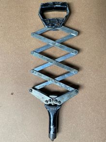 CK Pop Riveter