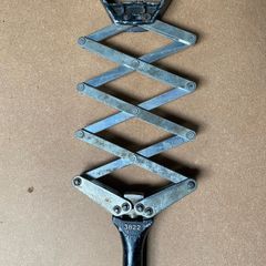 CK Pop Riveter