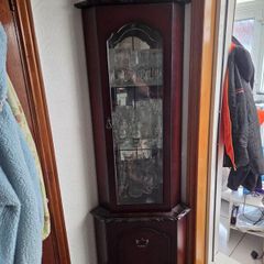 Glass cabinet