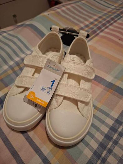 NEW Pennies Cream plimsolls