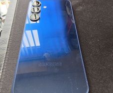 Samsung S25