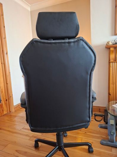 gaming/office chair