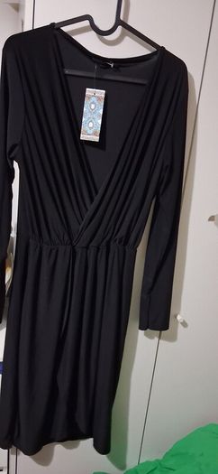 Loads dresses 5 eaxh