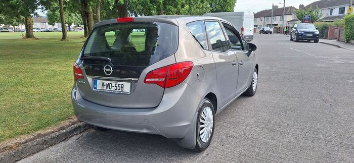 2011 Opel Meriva
