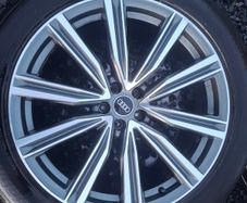 21" Genuine Audi Q8 S Line Alloys with tyres