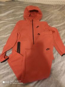Nike tech tracksuit size 158-170 cm Perfect condition