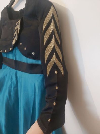 Anna's  Frozen II dress