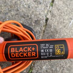 Black and Decker GI9035 Strimmer