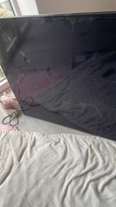LG Tv 65 Inch Cracked Scren selling for parts