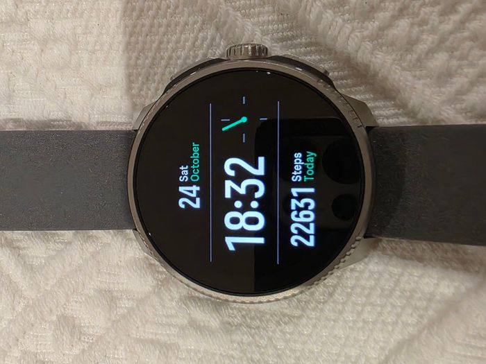 SUUNTO Race titanium smartwatch