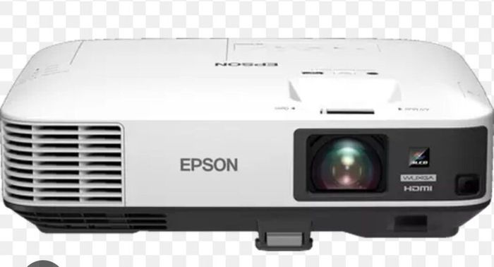 Epson EB 2255U projector