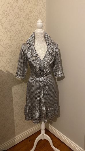 dress black and cream