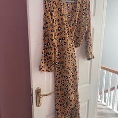 Quiz Leopard Print Wrap Dress print wrap-style midi dress new no tags