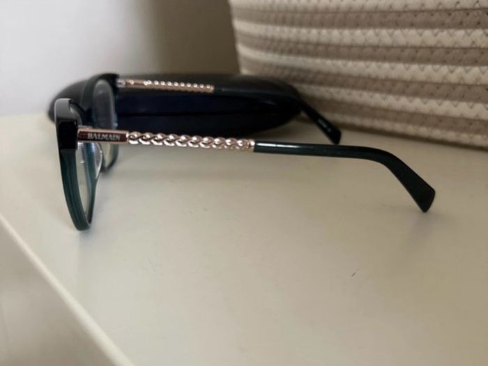 Eye Glasses