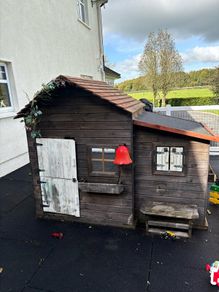 Childs play house