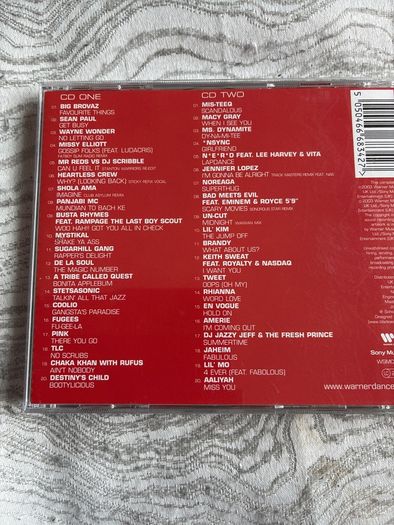 Pure Urban Essentials (2 CDs)