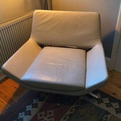 Final PRICE DROP PRICE DROP Jeffrey Bernett designed original Italian leather armchair for B&B Italia