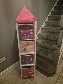 Princess bedroom storage