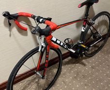 Bike Cube (full carbon, extra parts)