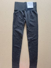 BNWT Charcoal Grey Workout Pants size XS
